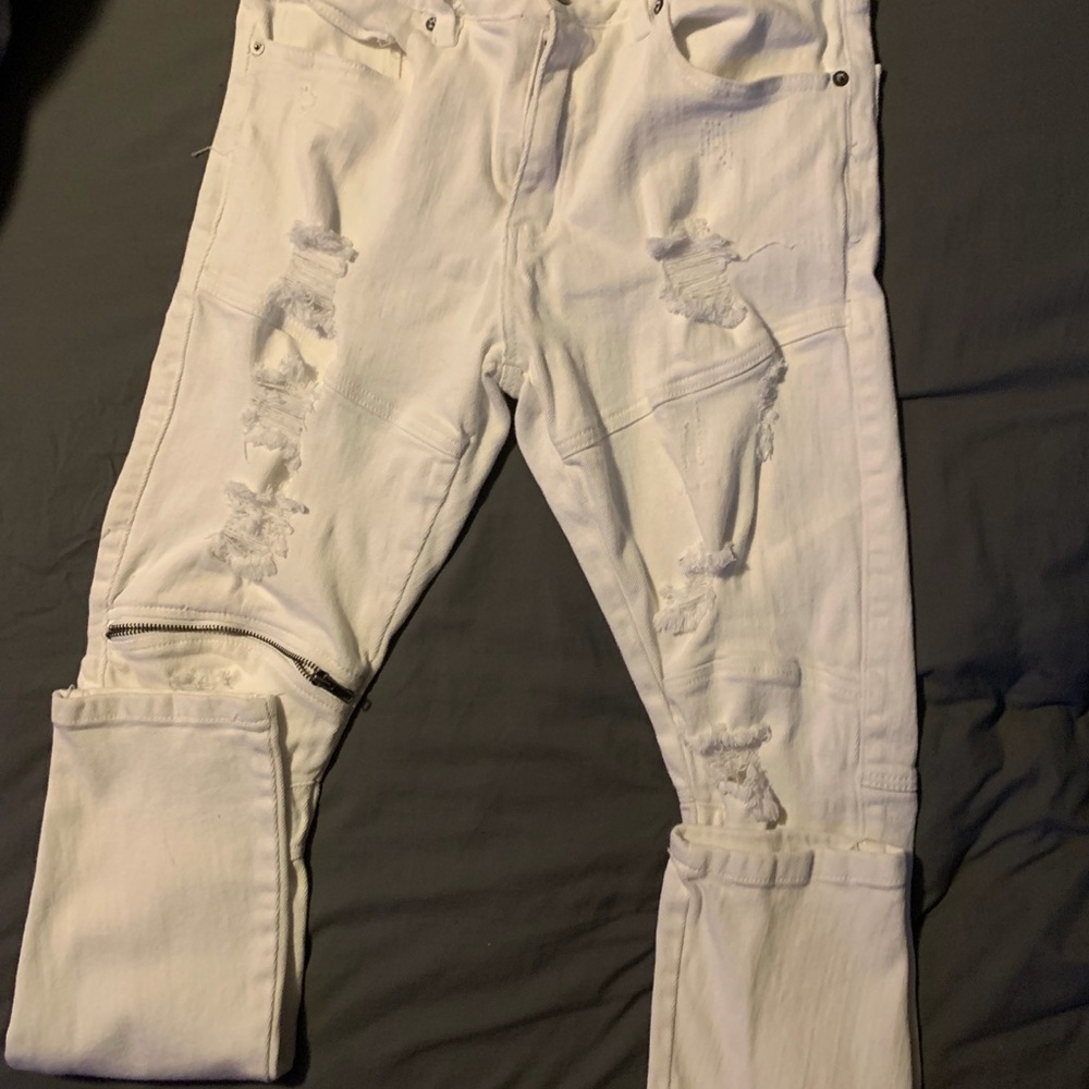 Rue21 White Distressed Men's Skinny Jeans